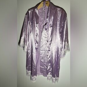 Lavender Robe with Lace Trim pit to pit 21 inches